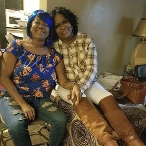 Meet your Posher, Gale